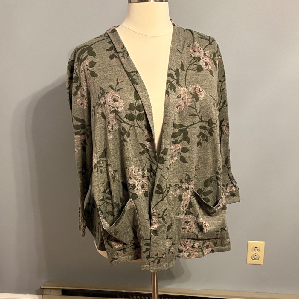 Lane Bryant Olive Green Floral Open-Front Cardigan with Pink Accents